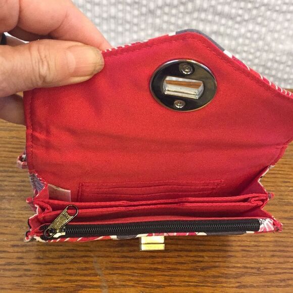 Vera Bradley red and gray turn key wallet - Picture 4 of 4